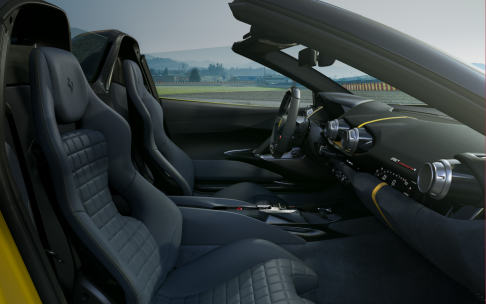 Ferrari 812 Competizione A
