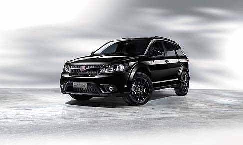 Fiat Freemont Black Code