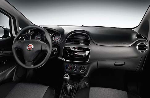 Fiat Punto Young 2014