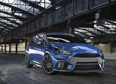 Ford Focus RS race