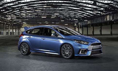 Ford Focus RS race