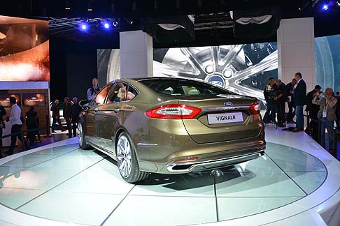 Ford Mondeo Vignale Concept