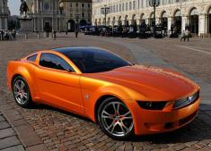 Ford Mustang Giugiaro Concept