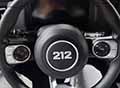 EMC Auto 212 fuoristrada cinese la versione benzina sar disponibile da novembre, mentre la versione Diesel  prevista per la primavera del 2026. Scopri il EMC Auto 212 fuoristrada interni e volante vettura. Non perdere le Foto!