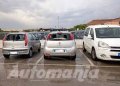 Vetture Fiat Punto con parabrezza distrutto dalla grandine nei pressi del Centro Commerciale di Casammassima ex Auchan in provincia di Bari