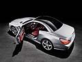 Mercedes-Benz SL-Class la sportiva con tecnologia davanguardia