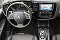 Mitsubishi Outlander PHEV interni SUV