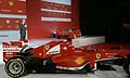 Monoposto Ferrari F138 con il presidenteFerrari Luca Cordero di Montezemolo