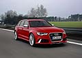 NellAudi RS 6 Avant il fiore allocchiello  indubbiamente il motore 4.0 TFSI, un esempio della strategia Audi orientata al downsizing.