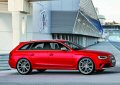 Nonostante la vocazione ultradinamica, la Audi RS4 rappresenta una soluzione ideale anche per la mobilit quotidiana. Il debutto in listino  previsto per ottobre 2012 con prezzi a partire da 78.500 euro.