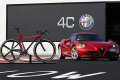 Il design e il carattere della nuova supercar Alfa Romeo 4C si trasferisce ad un interessante bicicletta, lAlfa Romeo 4C IFD, progetto caratterizzato da un design ricercato, leggerezza e telaio innovativo. 