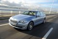 BMW ActiveHybrid 5 berlina europea full hybrid e monta un propulsore in linea TwinPower Turbo da 306 CV abbinato ad un elettromotore da 55 CV