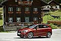 Lanteprima francese BMW Serie 2 Active Tourer combina labitabilit e il comfort con il tipico dinamismo, lo stile e leleganza del brand.