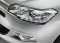 Commercializzata in 400.000 esemplari, dal 2008 ad oggi, la Citroen C5, disponibile sia nella configurazione berlina che tourer, si aggiorna per continuare a cavalcare londa del successo