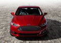 La rinnovata Ford Fusion 2013  la prima berlina disponibile nelle versioni benzina, ibrida e ibrida ricaricabile, ciascuna destinata a diventare leader nel suo segmento per efficienza e versioni disponibili.