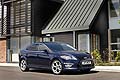 Leccellente dinamica di guida  sempre stata tra i tratti pi distintivi della vettura grazie allimpiego di propulsori come il V6 ST24 , ST200 e ST220 e gli attuali 2.2 litri Duratorq 200 CV diesel e il motore benzina EcoBoost 240 CV da 2,0 litri.