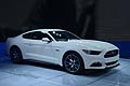 Liconica muscle car a stelle e strisce Ford Mustang compie 50 anni e per celebrare limportante traguardo si propone in una interessante versione limited, presentata in veste ufficiale durante il Salone di New York.