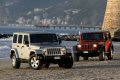 Il listino prezzi della nuova Jeep Wrangler Unlimited MY13 parte da 39.400 euro per la versione 2.8 CRD Sahara per toccare quota 40.600 euro per le altre tre versioni in gamma.