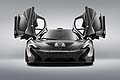 Commissionata da un cliente americano, la McLaren MSO P1 offre soluzioni estetiche realizzate su misura, che enfatizzano ulteriormente il carattere dinamico e aggressivo, da autentica tigre dellasfalto. 