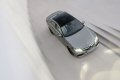 Gli interni della E 63 AMG S sono personalizzabili ed offrono cuciture di contrasto grigie sui sedili sportivi AMG. 