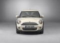Il modello dingresso  la MINI One Clubvan, equipaggiata con il motore da 1.600 cm3 con comando valvole variabile. Lunit eroga 98 CV di potenza, permettendo di accelerare da 0 a 100 km/h in 11,1 secondi.