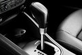 La dotazione pi interessante  rappresentata dal sistema di infotainment multimediale Renault R-LINK che, grazie allampio display touchscreen da 7 pollici permette di gestire le funzioni della vettura.