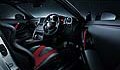 L'abitacolo della Nissan GT-R Nismo ispira sicurezza grazie alla posizione di guida ottimizzata. 