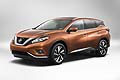 Nissan Murano si veste di novit per la versione MY 2015 e sceglie il parterre di New York e il suo Salone ormai imminente per svelarsi in veste ufficiale. 