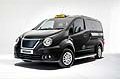 Nissan NV200 taxi cab per Londra rientra in un progetto pi ampio che Nissan ha dedicato alle flotte di taxi metropolitane e che include, oltre alla capitale inglese, anche New York, Barcellona e Tokio. 
