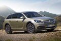 Disponibile in versione berlina, Country Tourer e OPC, la nuova Opel Insignia si presenta nella variante quattro porte con trasmissione manuale a sei rapporti e dispositivo Start/Stop con valori sui consumi pari a 3,7 litri per 100 km nel ciclo misto.