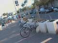 Parcheggio bici a Cozze e pista ciclabile
