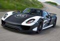 La Porsche 918 Spyder, che sar proposta in serie limitata, coster circa 800.000 euro. 