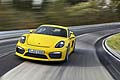 Il motore e il telaio, i freni e l'aerodinamica della Cayman GT4 sono concepiti per garantire la massima dinamica di guida, pur conservando la versatilit e l'attitudine all'uso quotidiano tipici di una Coup firmata Porsche.