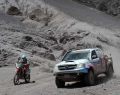 Dakar 2011 veicolo Toyota e moto rally