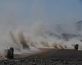 Dakar 2011 polveroni di sabbia nelle distese terre del Cile