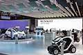 Vista stand Renault con le auto elettriche Twizy e Zoe ZE al Motorshow di Francoforte