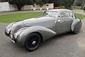 Appartenente a Jay Kay dei Jamiroquai, la Bentley Emiricos  una vettura sorprendentemente elegante, con un corpo aerodinamico adatto ad accogliere un motore destinato alle corse.