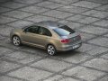 Per la nuova SEAT Toledo sono disponibili due versioni di allestimento, Reference e Style, oltre a quella base. 
