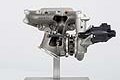 BMW M3 ed M4 Coup possono contare su freni compositi M oppure sui pi performanti freni carboceramici. 