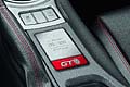 Toyota GT86 First Edition realizzata in soli 86 esemplari, presenta un badge personalizzato con il nome del proprietario