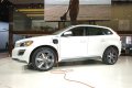 Volvo XC60 Plug-in Hybrid Concept con motore elettrico 70 CV + propulsore termico turbocompresso da 280 CV, per una potenza totale di 350 cavali