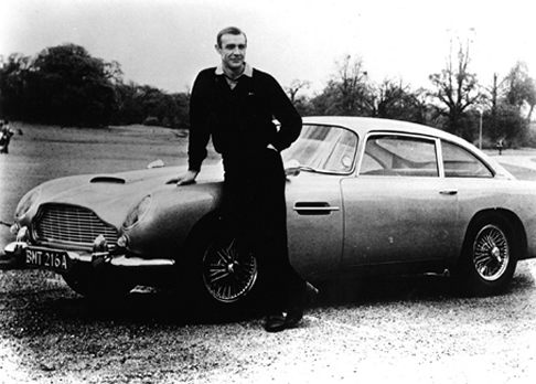 Asto Martin - Aston Martin con Sean Connery