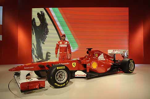 Ferrari - Monoposto Ferrari F150 e Felipe Massa