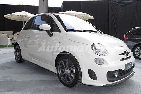 Mercedes-Benz - Auto in vendita Abarth 500 alla Fiera del Levante di Bari 2016