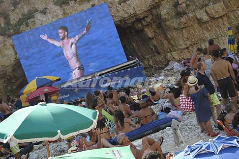 Tuffi alta quota Polignano a Mare - Alessandro De Rose vince a Polignano a Mare il Red Bull Cliff Diving World Series 2017