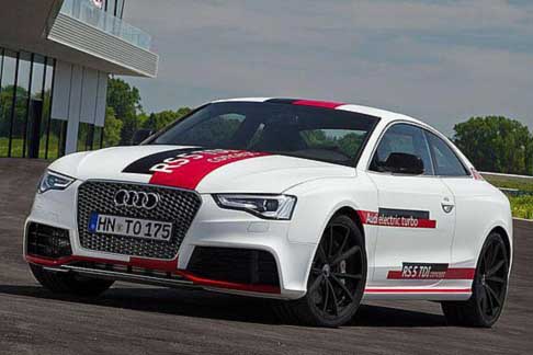 Audi - Audi RS5 TDI Concept con cambio automatico a otto rapporti