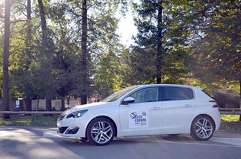 Premio Uiga - Ad aggiudicarsi il premio la Peugeot 308 che ha battuto un modello fino alla vigilia dato per favorito