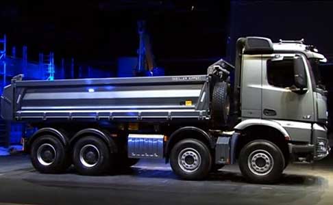 Mercedes-Benz - Camion Mercedes Acros per trasporto nella cava e cantieri. Mercedes-Benz Arocs trucks