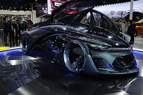 Chevrolet - Chevrolet FNR concept car e rappresenta il futuro dellautomotive