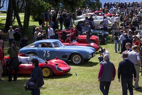 BMW - Concorso dEleganza Villa dEste 2013 esposizione esterna auto storiche